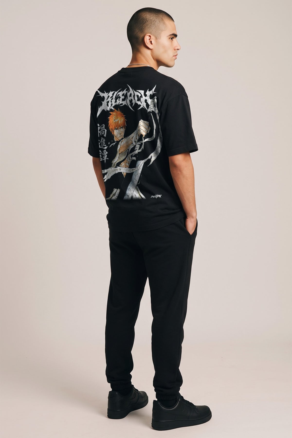 ICHIGO | BLEACH | PREMIUM BLACK OVERSIZE TEE